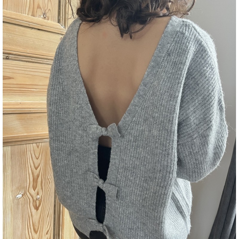 Pull Anna Gris