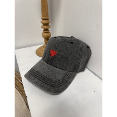 Casquette coeur rouge